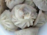 猪肉芹菜香菇包子