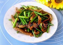 肉丝炒蒜苗