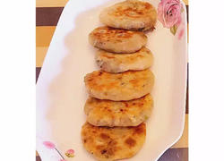 韭菜香肠馅饼
