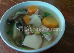 羊肉蘑菇萝卜汤