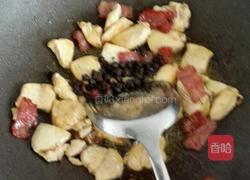 茶树菇魔芋鸡肉煲的做法图解3