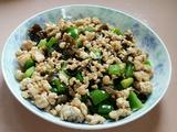 肉未甜椒黑木耳