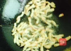 芹菜苗炒肉丝的做法图解4