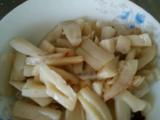炒莲花根