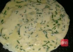 韭菜鸡蛋饼的做法图解5