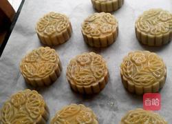 广式莲蓉月饼的做法图解7