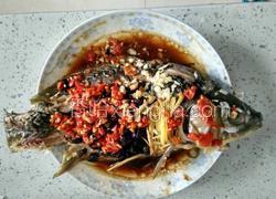 剁椒豆鼓蒸鲫鱼