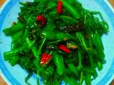 豆豉鲮鱼炒空心菜