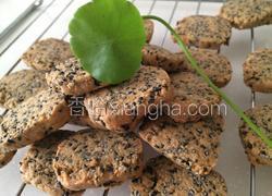 酥脆黑白配