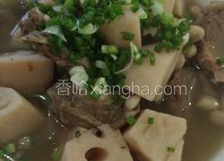花生莲藕排骨汤
