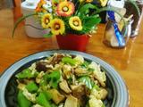 香菇鸡蛋炒青椒