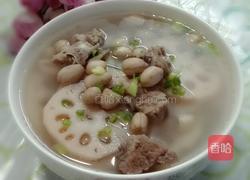 莲藕花生排骨汤的做法图解8