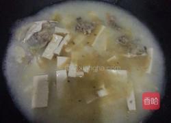 鱼头豆腐汤的做法图解2
