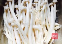 耗油鸡汁金针菇的做法图解1