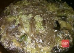 蘑菇白菜土豆粉条汤的做法图解13