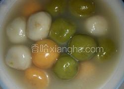 彩色汤圆
