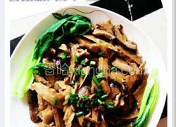 香菇腊肉炒笋丝
