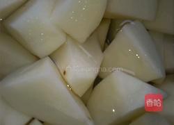 鸡腿烧土豆的做法图解2