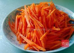 胡萝卜炒肉丝的做法图解2