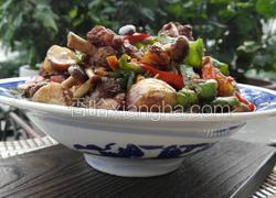 板栗蟹味菇烩鸡腿