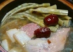 嫩尖咸肉鸭腿煲（腌笃鲜）
