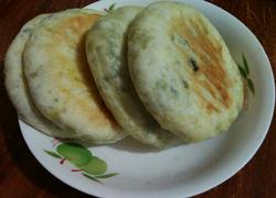 茴香肉丁发面饼