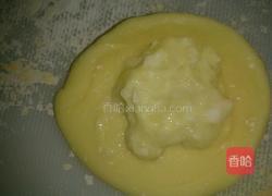Egg Talk （橄榄球酥皮面包）的做法图解6