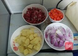 菜鸟咖喱牛肉饭(首次尝试)的做法图解1