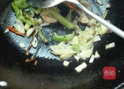 炒白虾的做法图解2