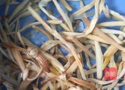 黄花菜炒粉丝的做法图解1