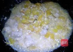 咸蛋南瓜炒鸡胸肉的做法图解10