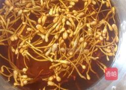 虫草花炒韭苔的做法图解1