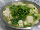 鱼丸豆腐小白菜汤