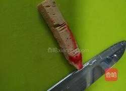 火腿肠碎尸手指奶酪眼珠的做法图解1