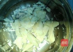 奶油泡芙的做法图解1