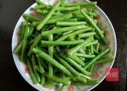 豆角炒肉丝的做法图解2