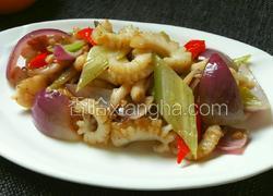 西芹洋葱墨鱼花（私房菜）