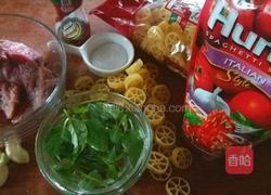 意大利面（红酱煎牛小排车轮面）的做法图解1