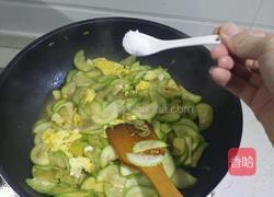 茭瓜炒鸡蛋的做法图解6