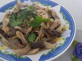 平菇炒肉