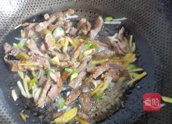 平菇炒肉的做法图解7