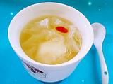 银耳雪梨羹