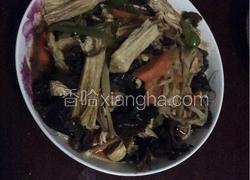 炒木耳腐竹黄花菜