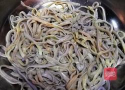 彩虹条纹面条的做法图解17