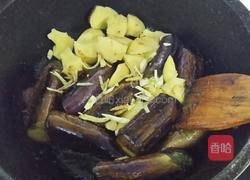 茄子炖土豆的做法图解3