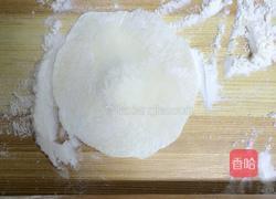 韭菜鸡蛋饺子的做法图解10