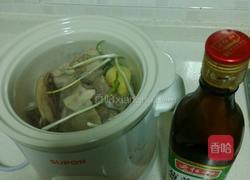 鲜味骨头汤粉干面的做法图解2