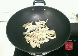 平菇肉片汤的做法图解6