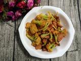 香肠炒菜花