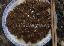 黑胡椒香菇瘦肉炸酱面